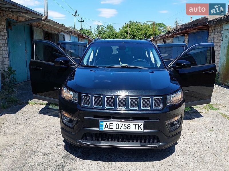 Внедорожник / Кроссовер Jeep Compass 2018 в Зеленодольской