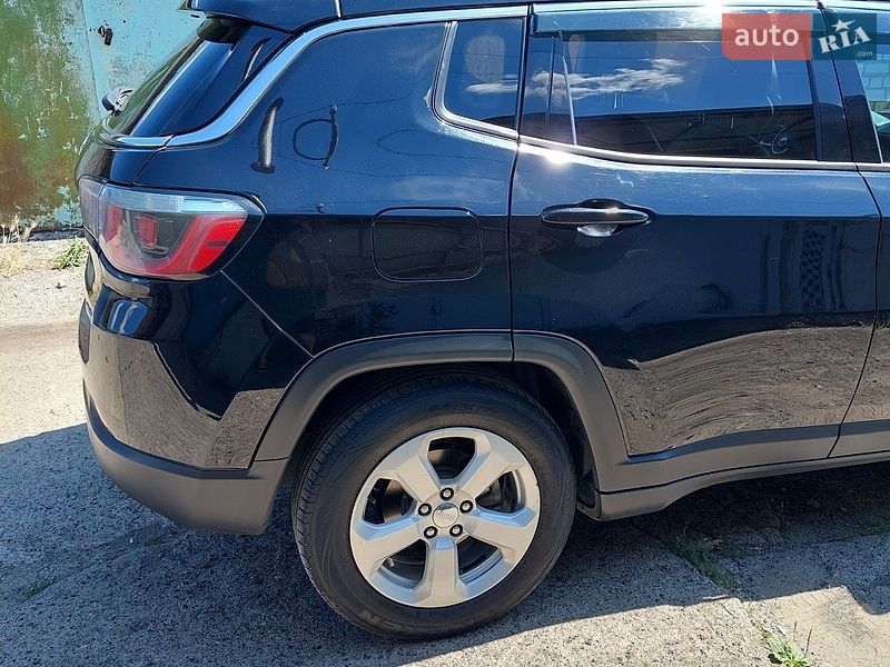 Внедорожник / Кроссовер Jeep Compass 2018 в Зеленодольской