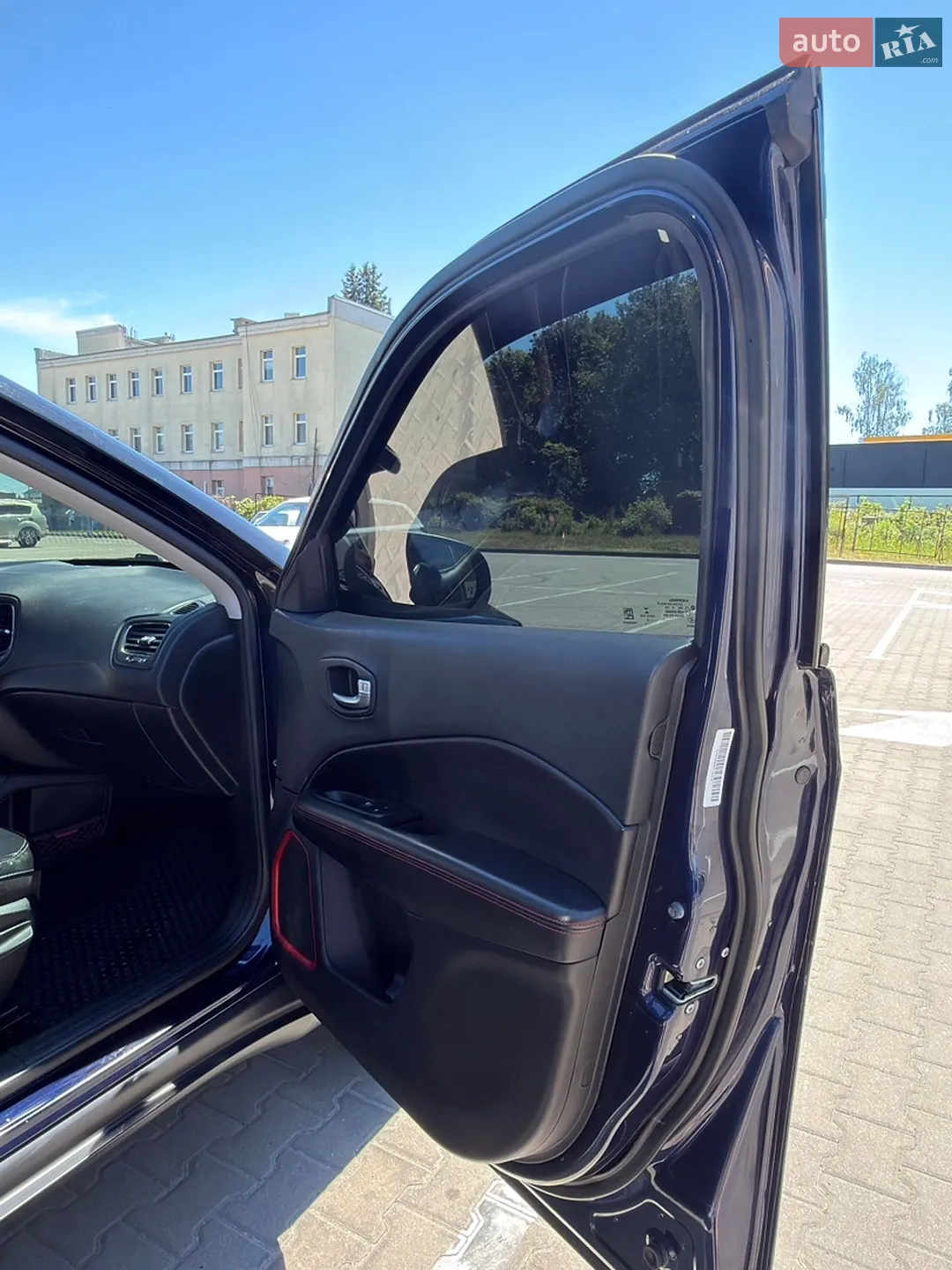 2019 Jeep Compass - мініатюра 19