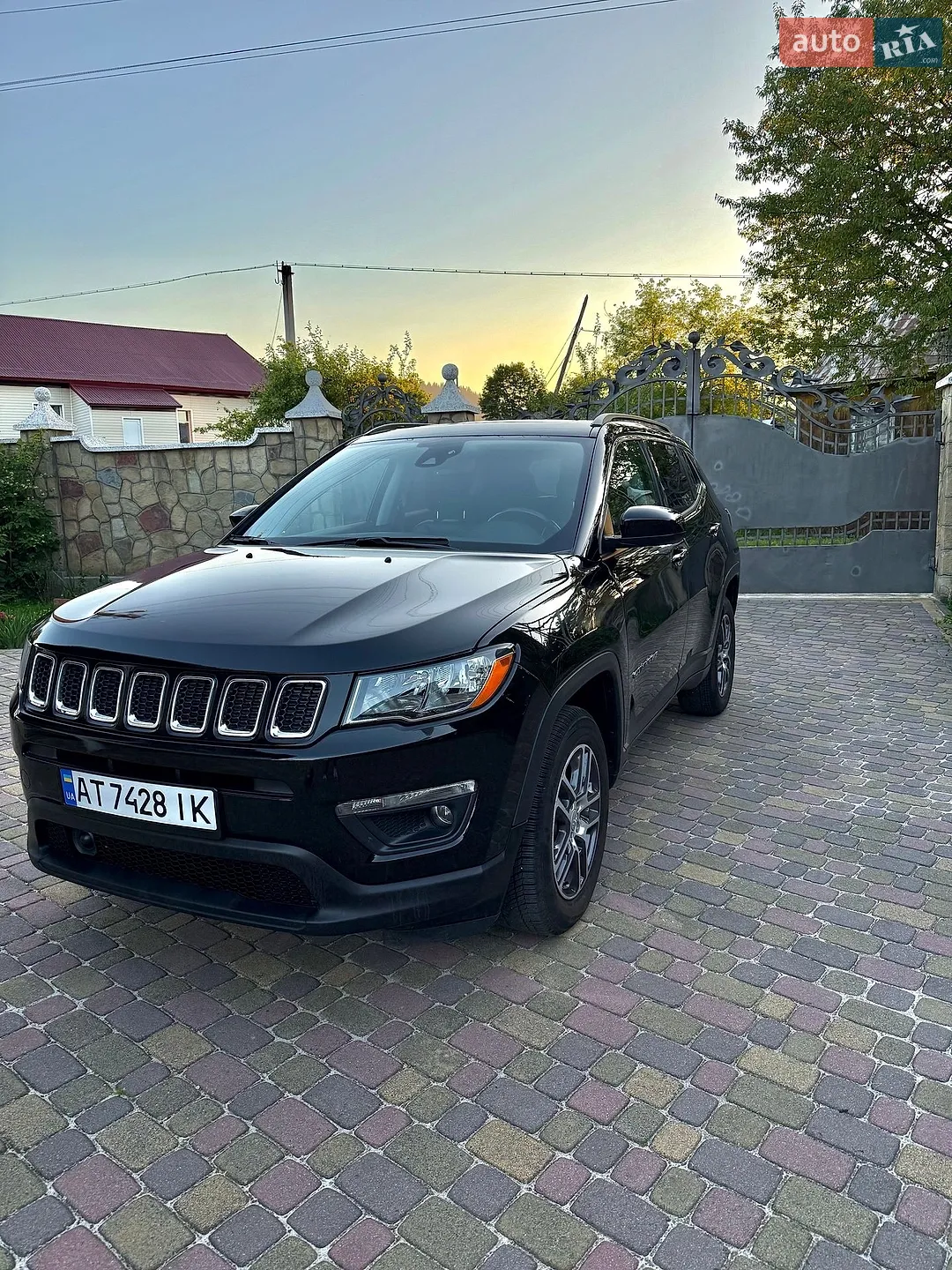 2020 Jeep Compass - фото 1