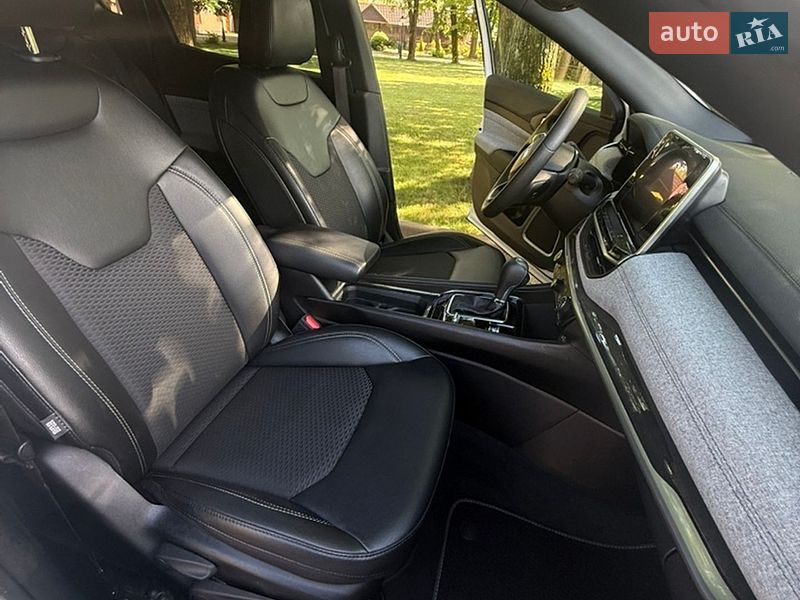 Внедорожник / Кроссовер Jeep Compass 2024 в Ивано-Франковске