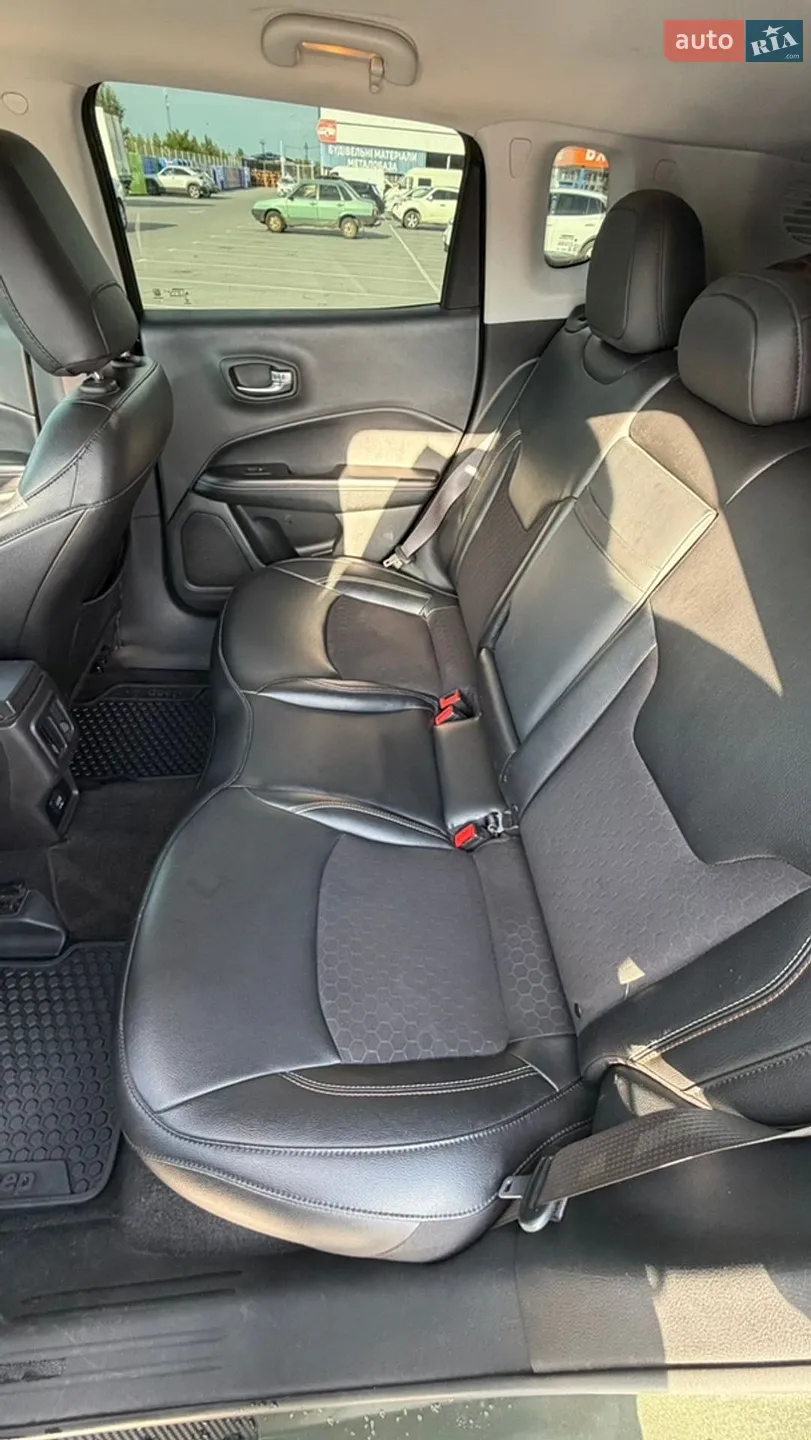 2019 Jeep Compass - мініатюра 8