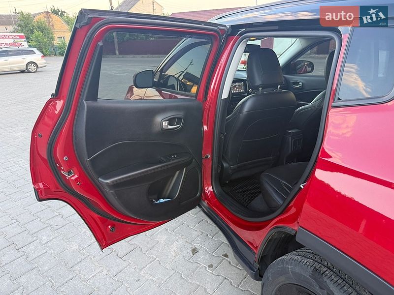 Позашляховик / Кросовер Jeep Compass 2018 в Василькові
