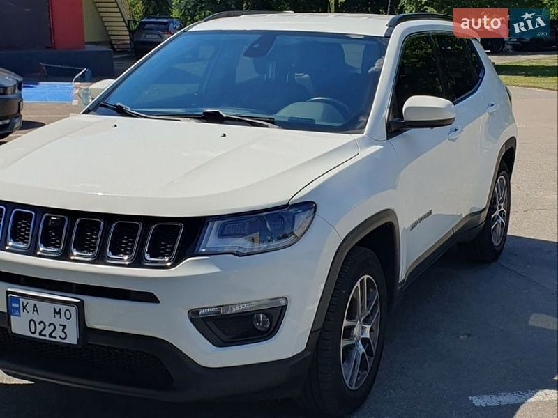 Позашляховик / Кросовер Jeep Compass 2017 в Києві