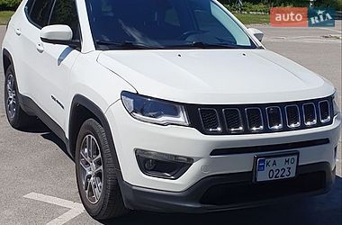 Позашляховик / Кросовер Jeep Compass 2017 в Києві