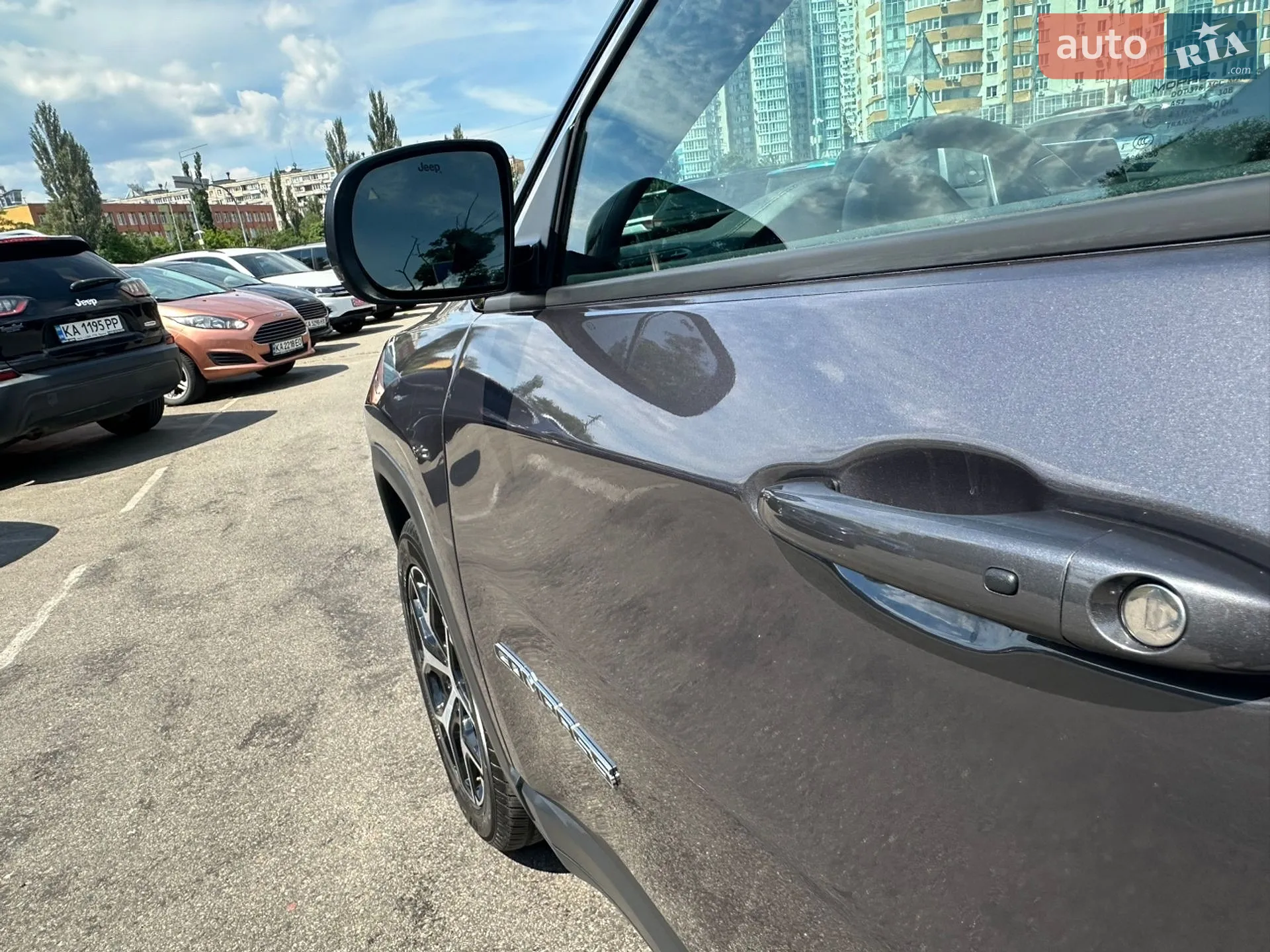 2024 Jeep Compass - мініатюра 13