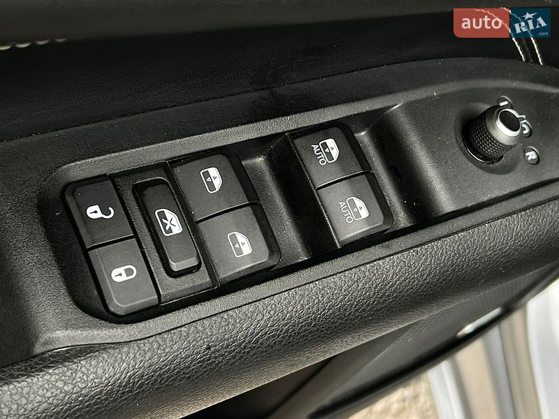 Внедорожник / Кроссовер Jeep Compass 2022 в Харькове фото 12 Внедорожник / Кроссовер Jeep Compass 2022 в Харькове