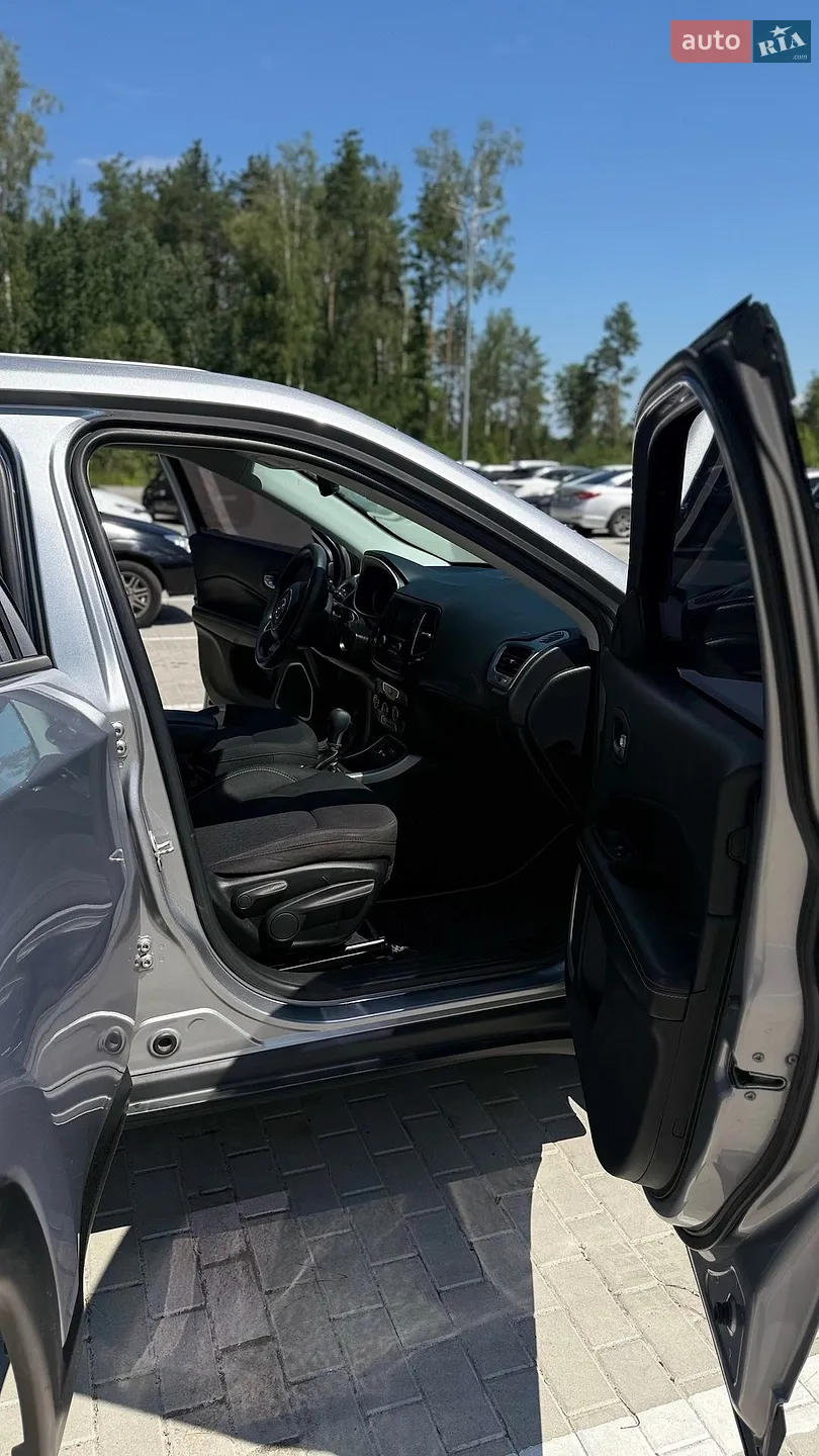 2018 Jeep Compass - мініатюра 13