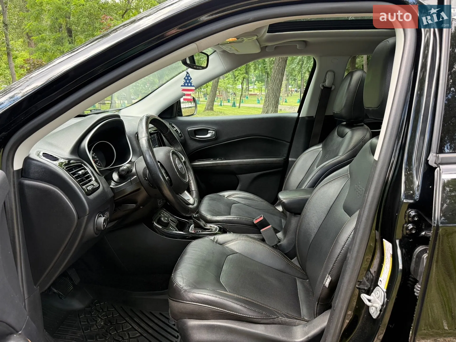 2018 Jeep Compass - мініатюра 38