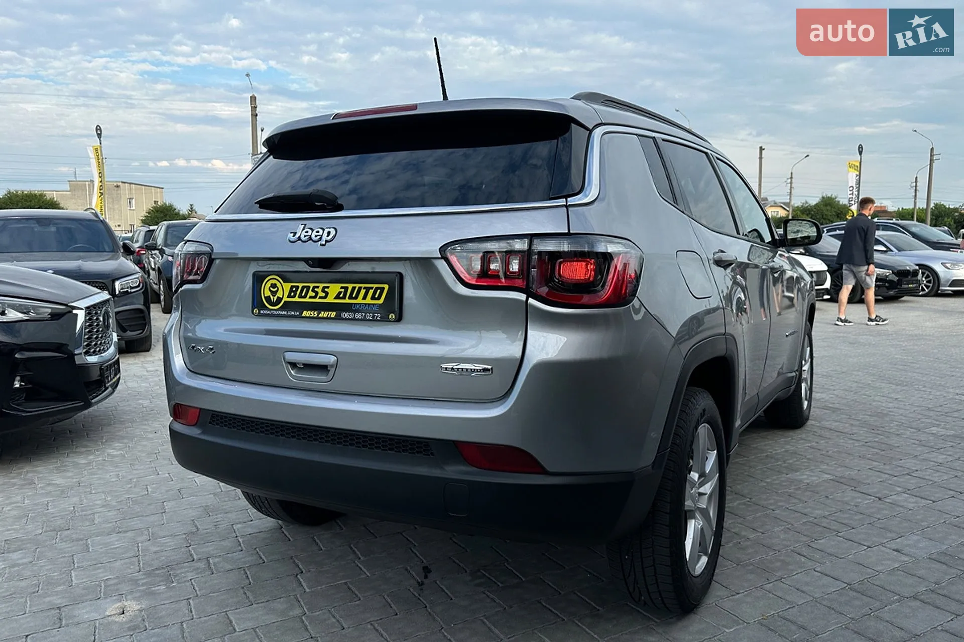 2022 Jeep Compass - мініатюра 7