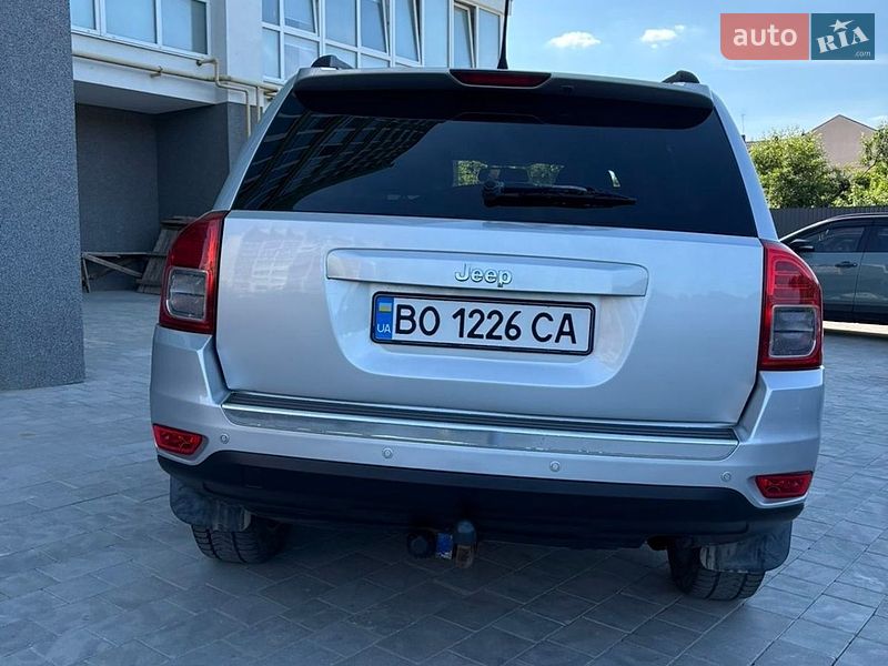 Внедорожник / Кроссовер Jeep Compass 2011 в Тернополе