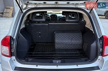 Внедорожник / Кроссовер Jeep Compass 2011 в Тернополе