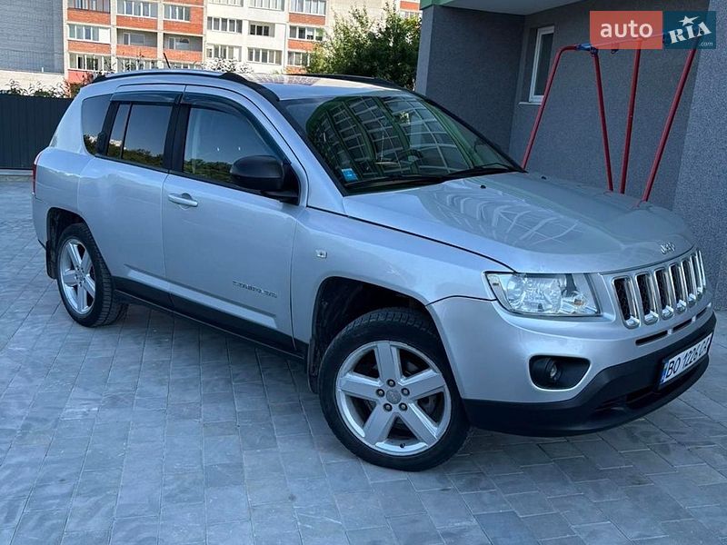 Внедорожник / Кроссовер Jeep Compass 2011 в Тернополе