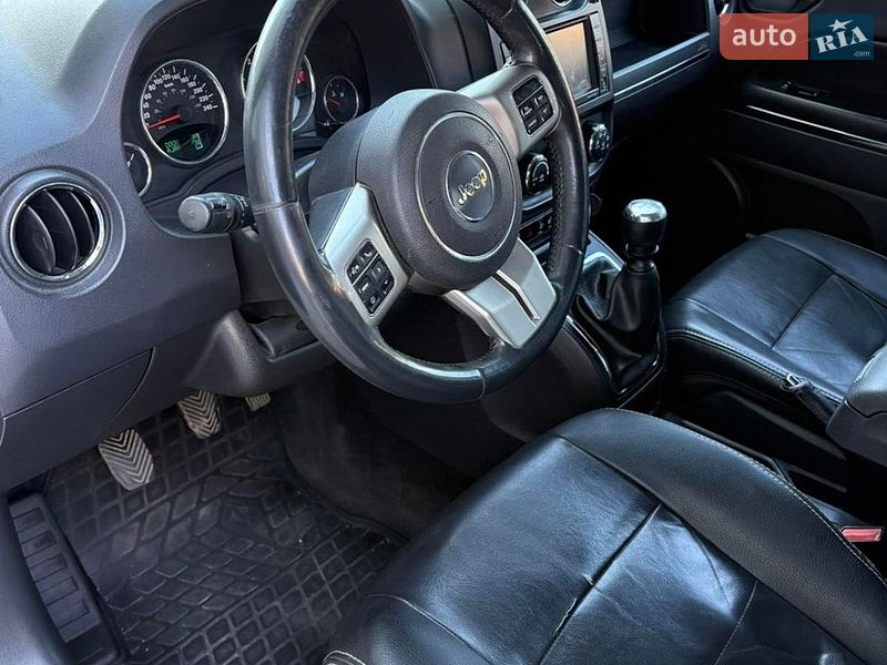 Внедорожник / Кроссовер Jeep Compass 2011 в Тернополе