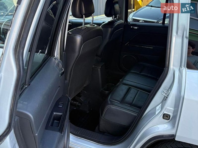 Внедорожник / Кроссовер Jeep Compass 2011 в Тернополе