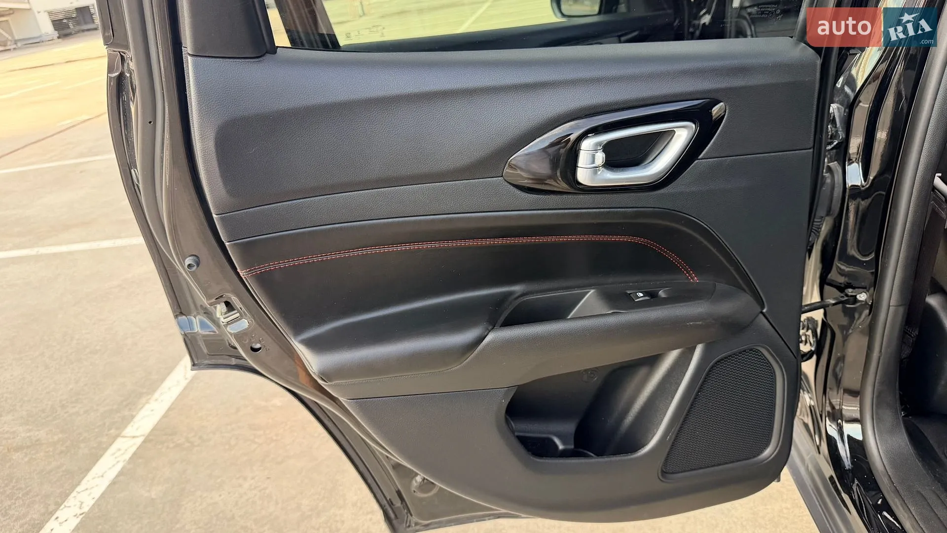 2021 Jeep Compass - мініатюра 29
