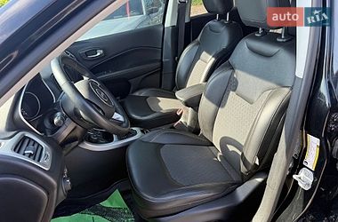 Внедорожник / Кроссовер Jeep Compass 2018 в Ровно