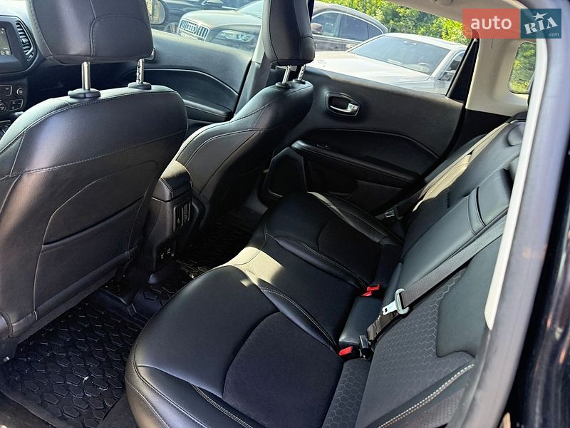Внедорожник / Кроссовер Jeep Compass 2018 в Ровно