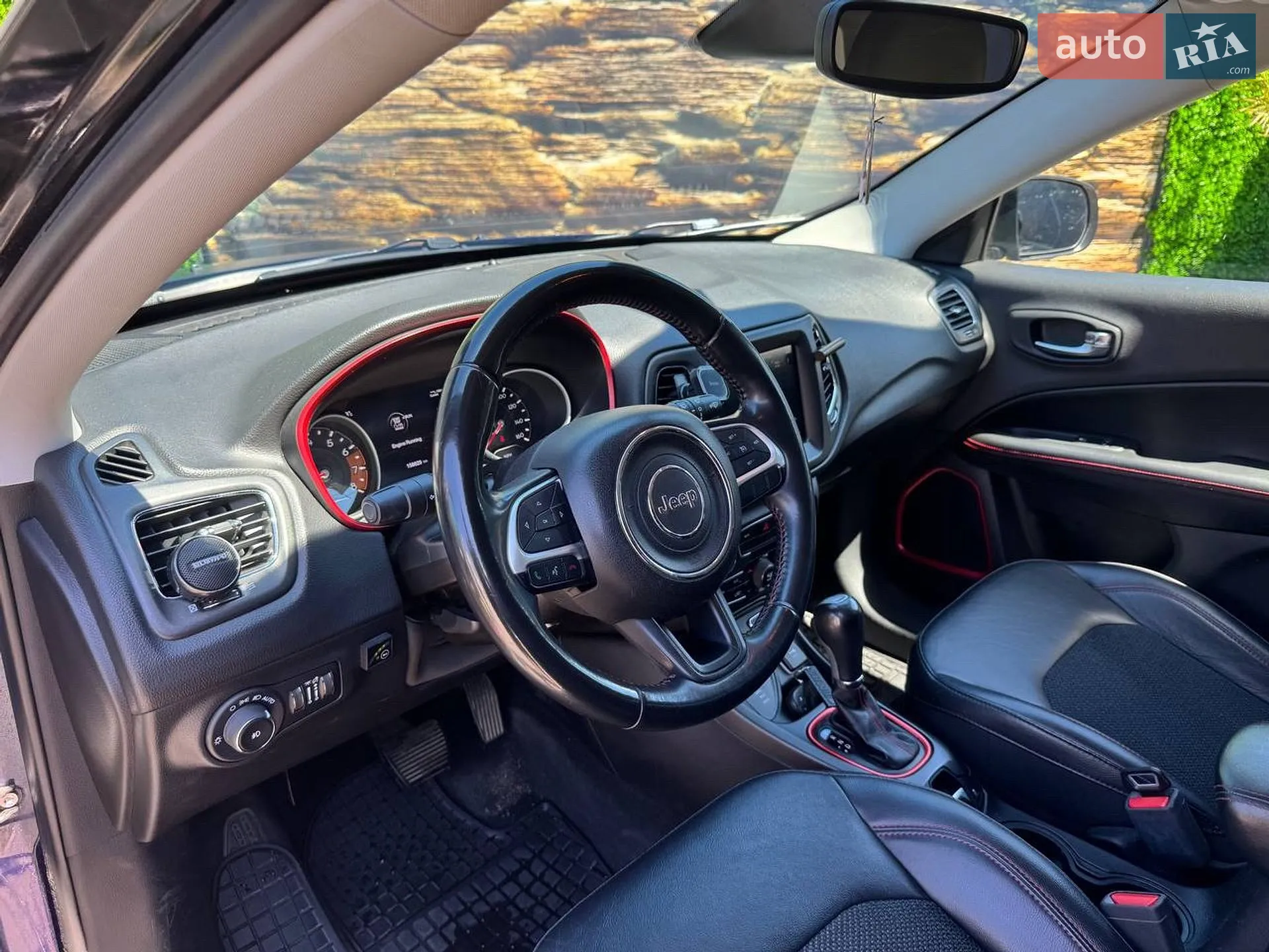 2019 Jeep Compass - мініатюра 28