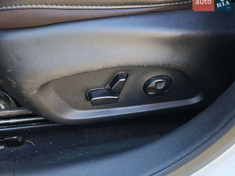 Внедорожник / Кроссовер Jeep Compass 2023 в Харькове