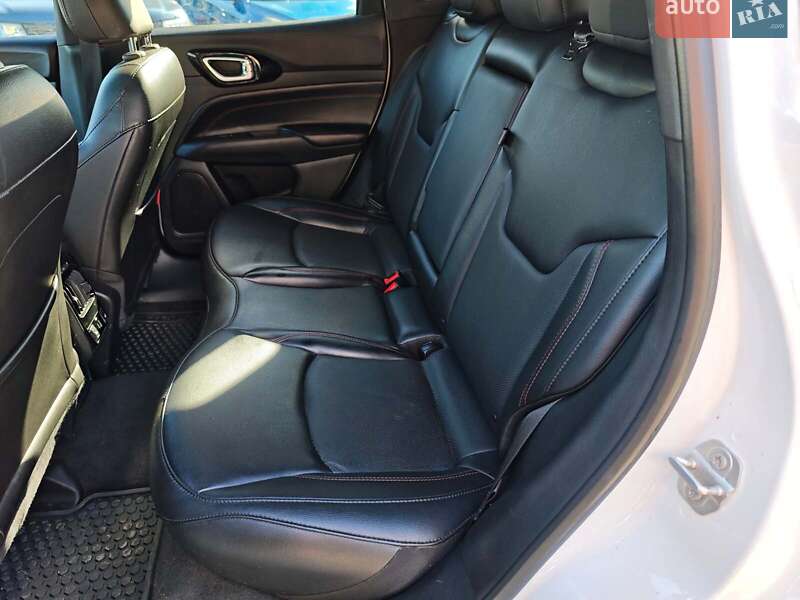 Внедорожник / Кроссовер Jeep Compass 2023 в Харькове