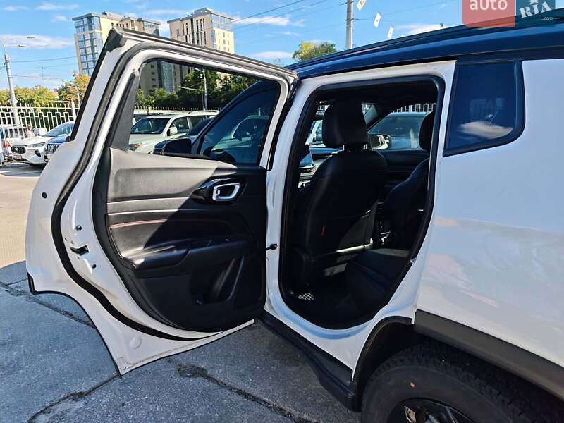 Внедорожник / Кроссовер Jeep Compass 2023 в Харькове
