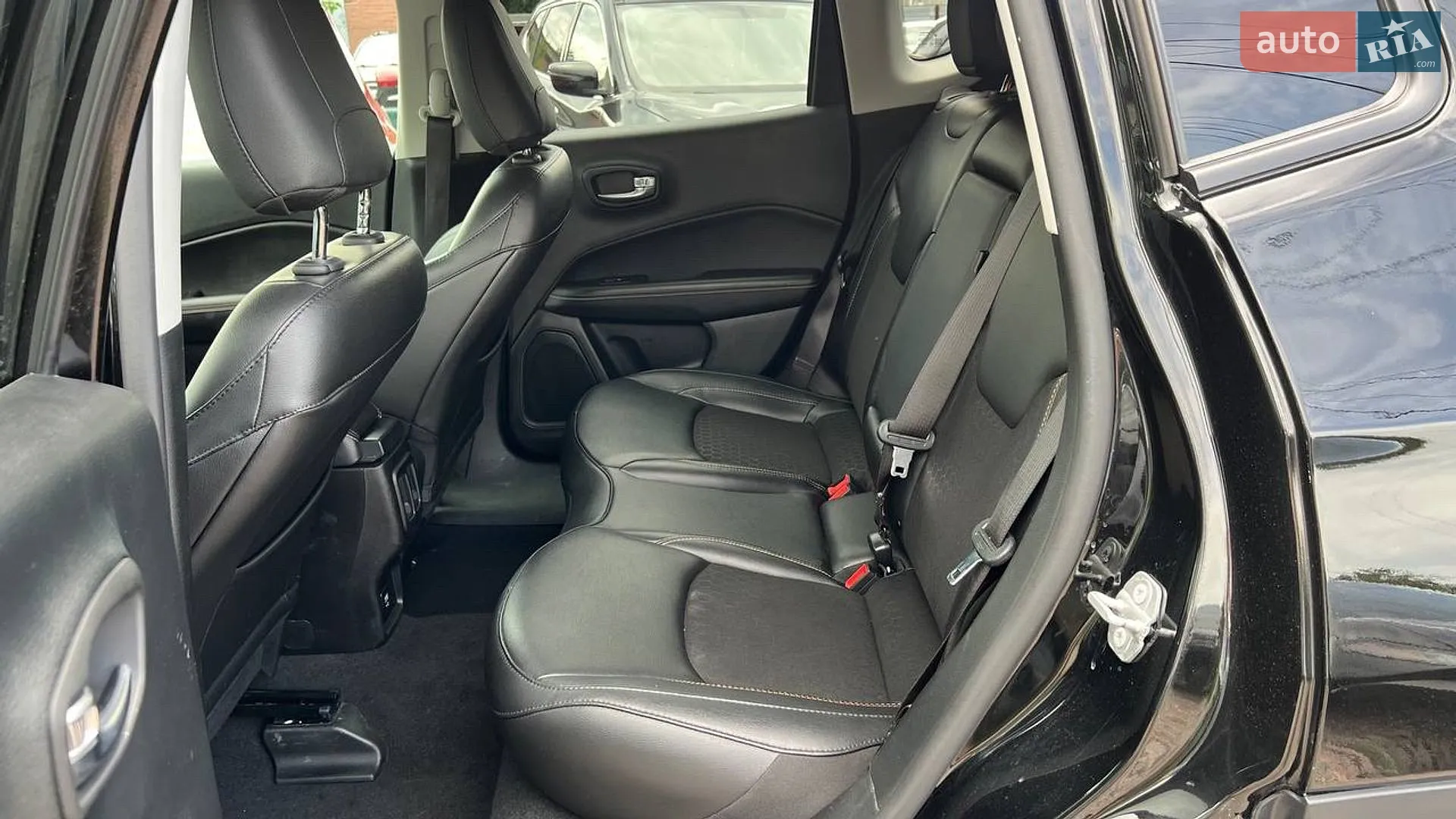 2020 Jeep Compass - мініатюра 14