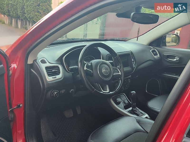 Внедорожник / Кроссовер Jeep Compass 2019 в Дубно