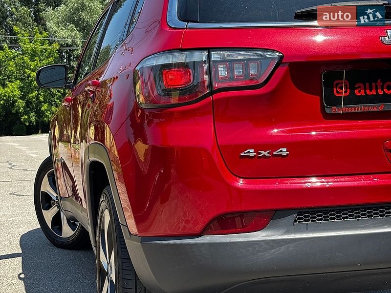 Позашляховик / Кросовер Jeep Compass 2017 в Білогородці