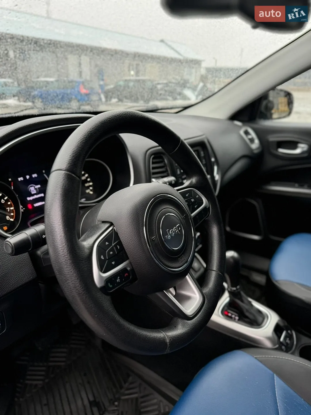 2017 Jeep Compass - мініатюра 11