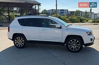 Внедорожник / Кроссовер Jeep Compass 2016 в Киеве