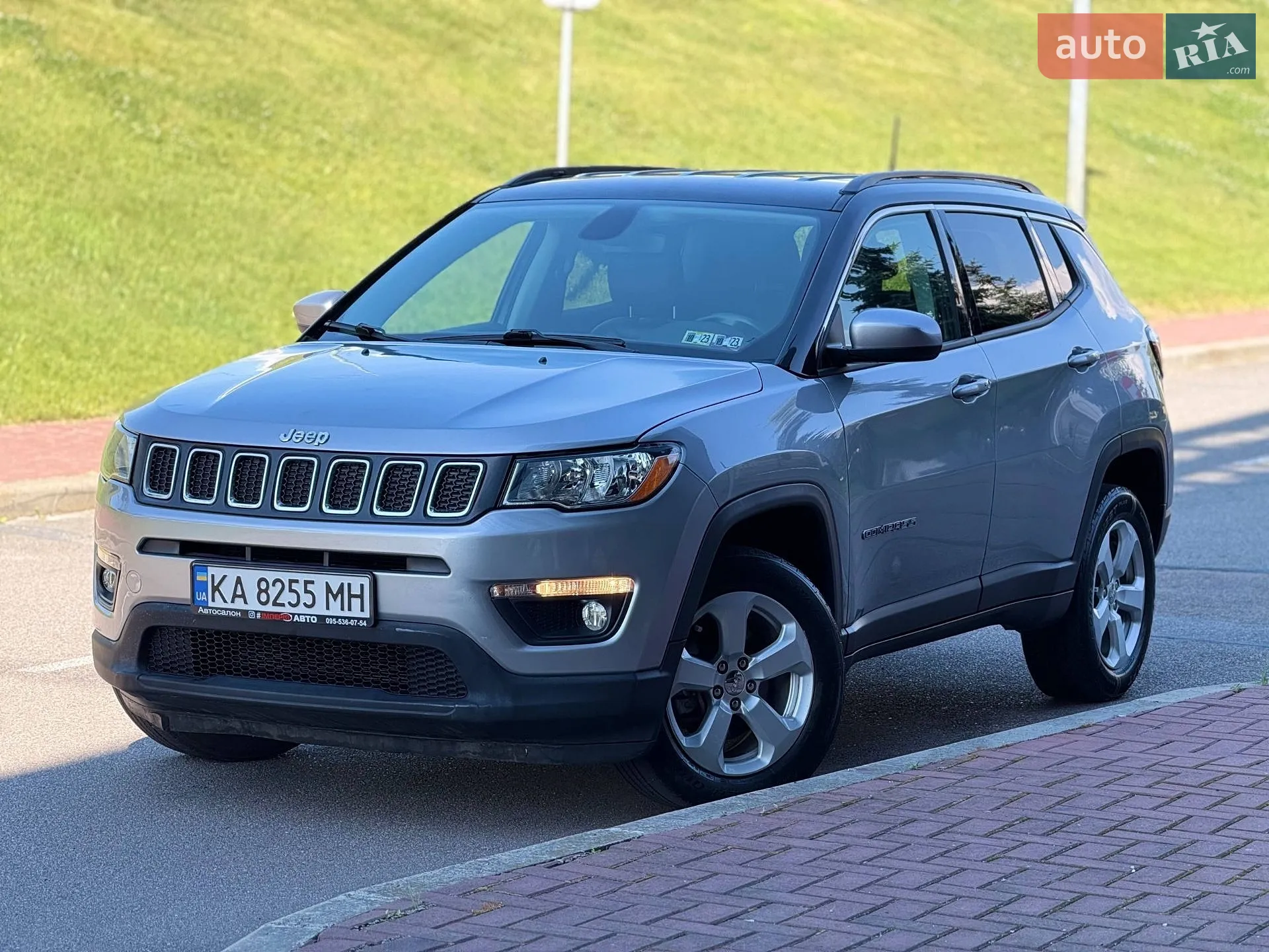 2019 Jeep Compass - мініатюра 4