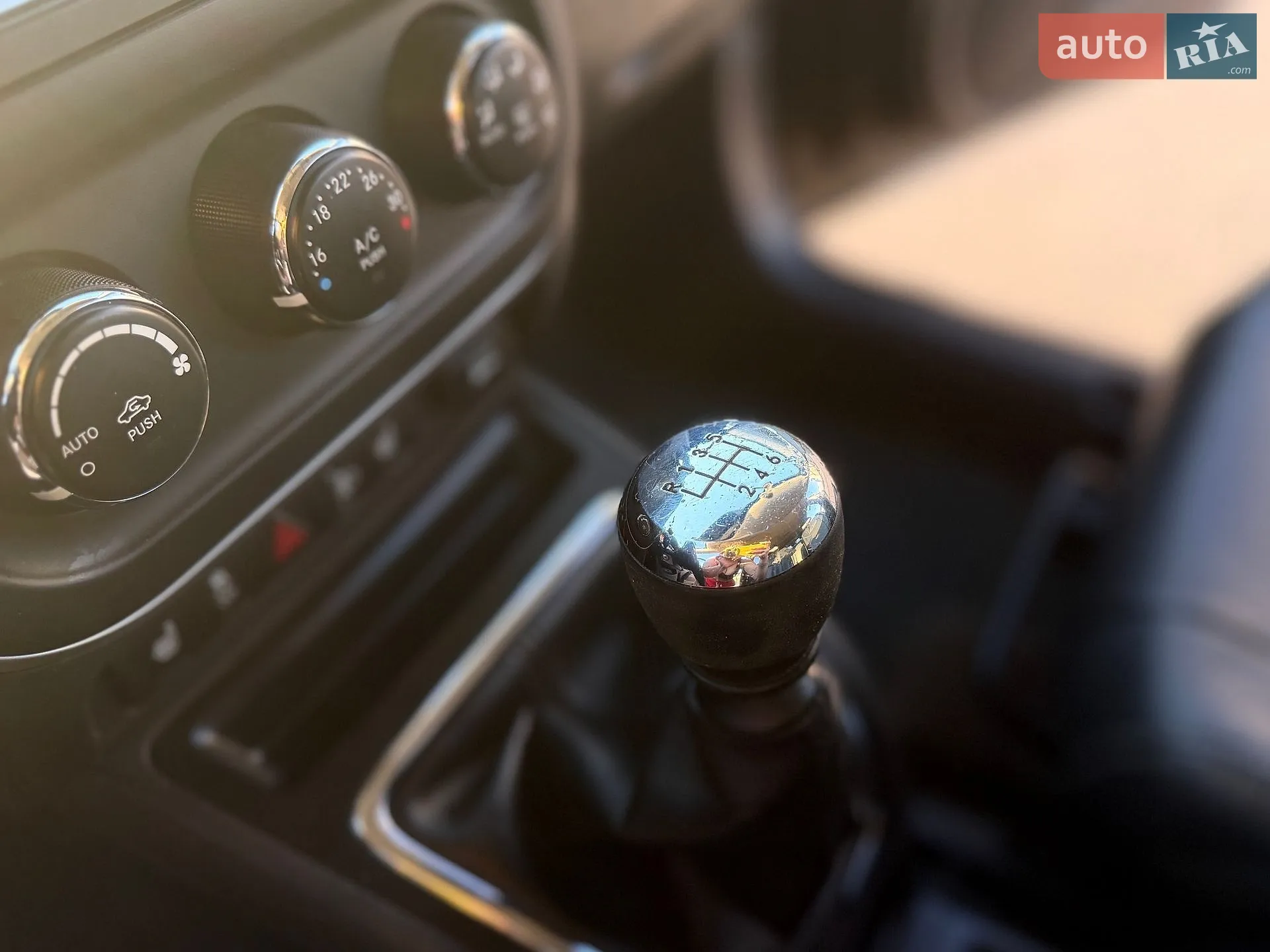 2013 Jeep Compass - мініатюра 12