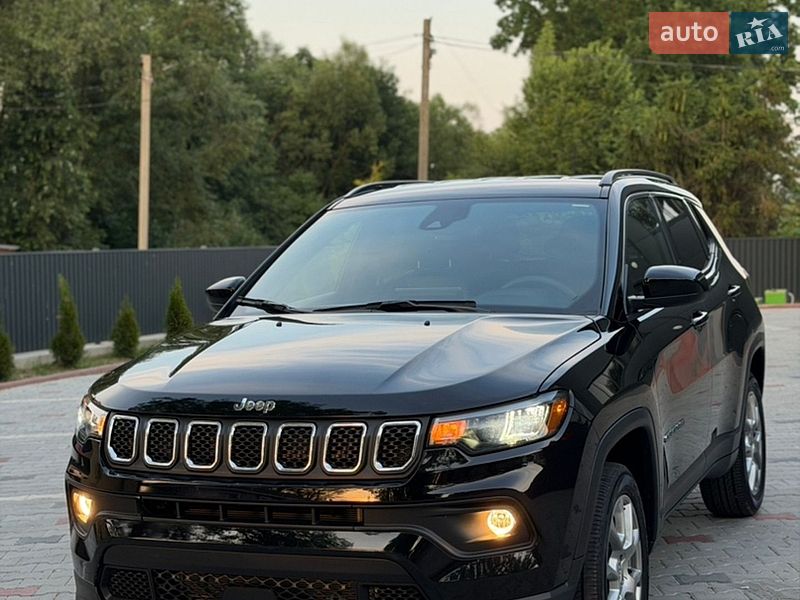 Внедорожник / Кроссовер Jeep Compass 2023 в Ивано-Франковске