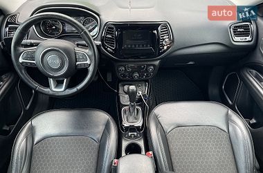 Внедорожник / Кроссовер Jeep Compass 2018 в Киеве фото 13 Внедорожник / Кроссовер Jeep Compass 2018 в Киеве