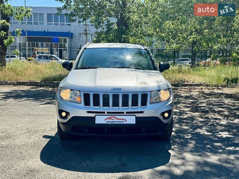 Внедорожник / Кроссовер Jeep Compass 2013 в Киеве