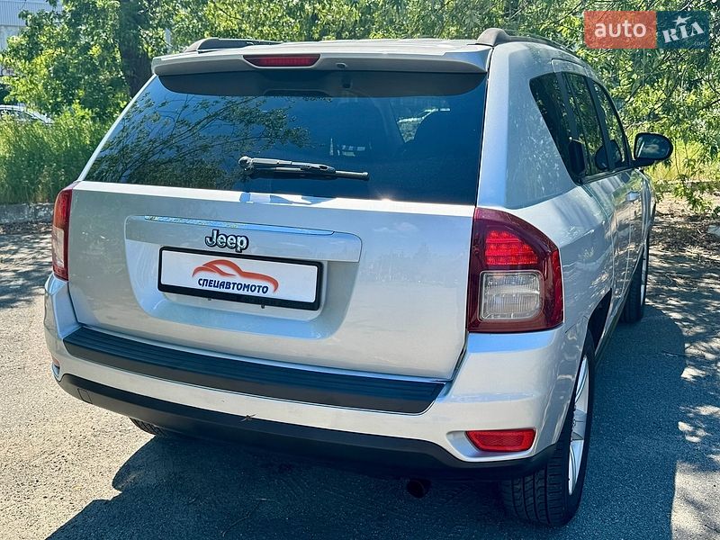 Внедорожник / Кроссовер Jeep Compass 2013 в Киеве