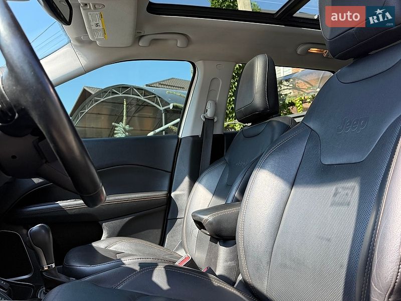 Внедорожник / Кроссовер Jeep Compass 2018 в Киеве фото 9 Внедорожник / Кроссовер Jeep Compass 2018 в Киеве