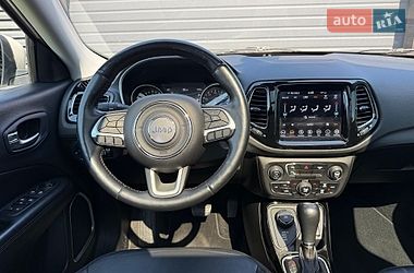 Внедорожник / Кроссовер Jeep Compass 2018 в Киеве