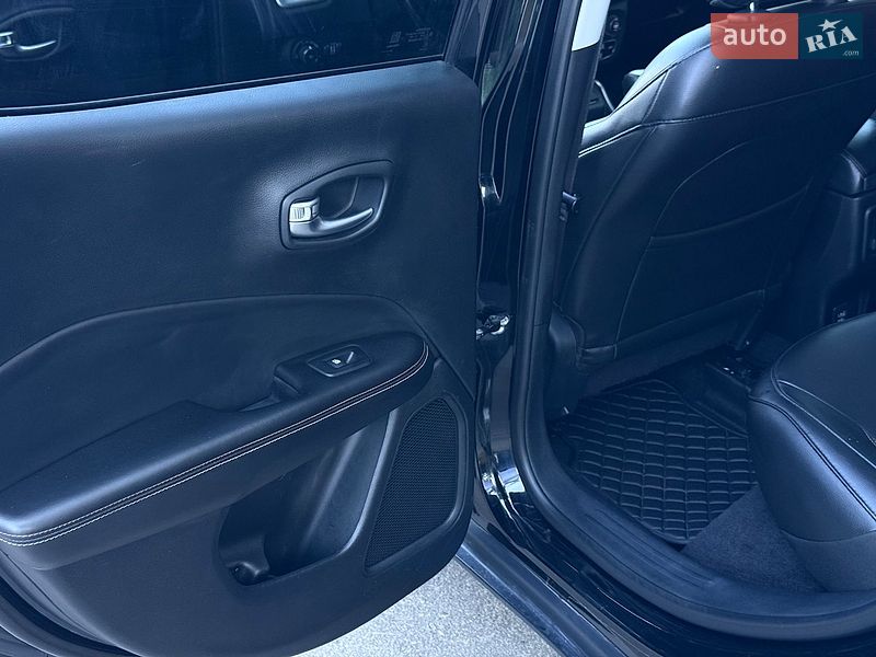 Внедорожник / Кроссовер Jeep Compass 2019 в Одессе