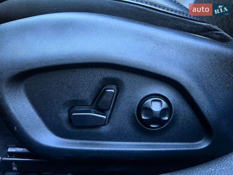 Внедорожник / Кроссовер Jeep Compass 2018 в Николаеве фото 12 Внедорожник / Кроссовер Jeep Compass 2018 в Николаеве