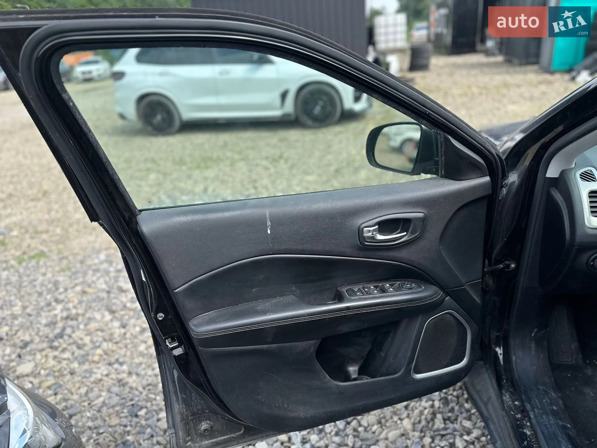 2020 Jeep Compass - мініатюра 14
