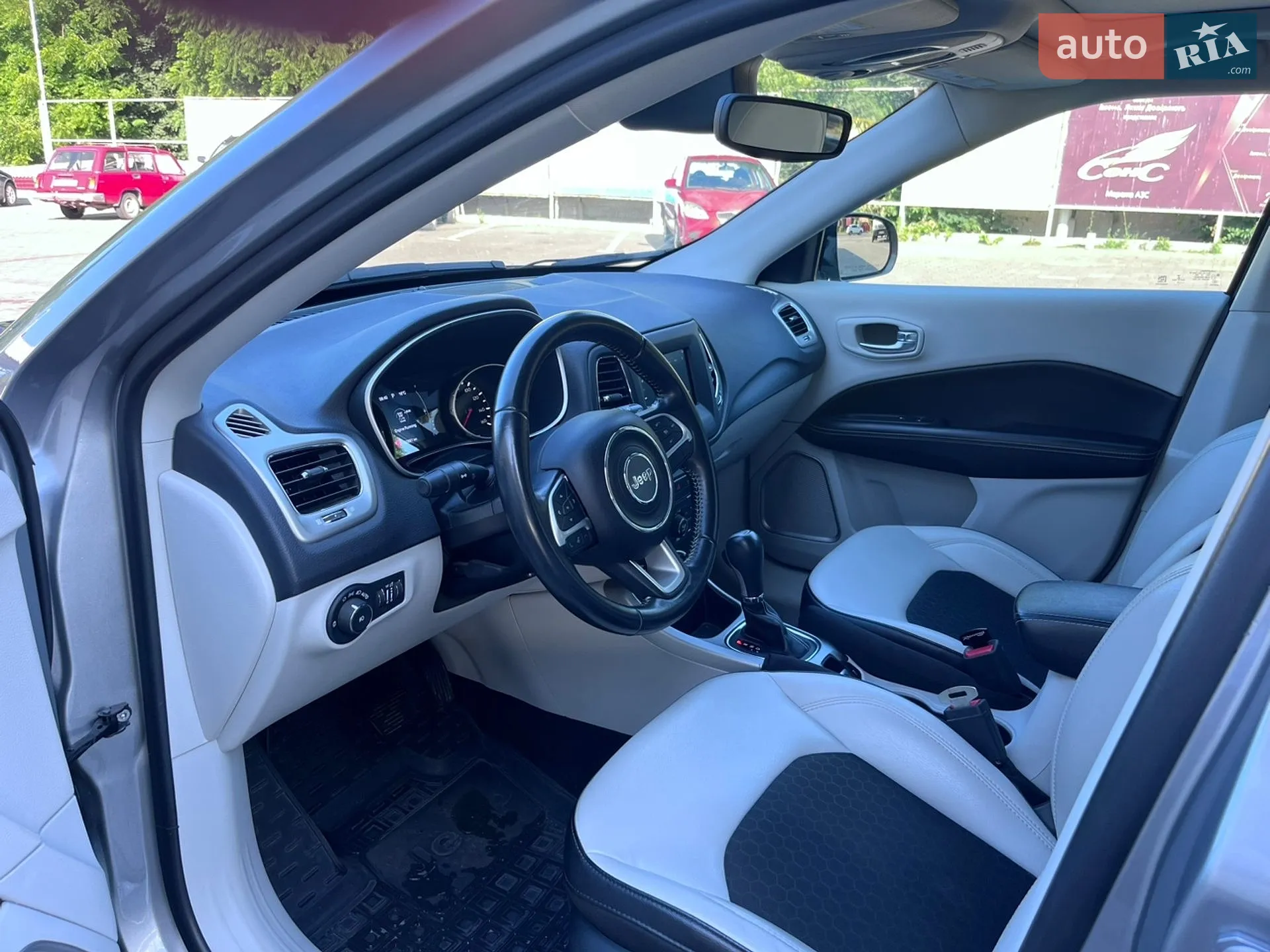 2019 Jeep Compass - мініатюра 13