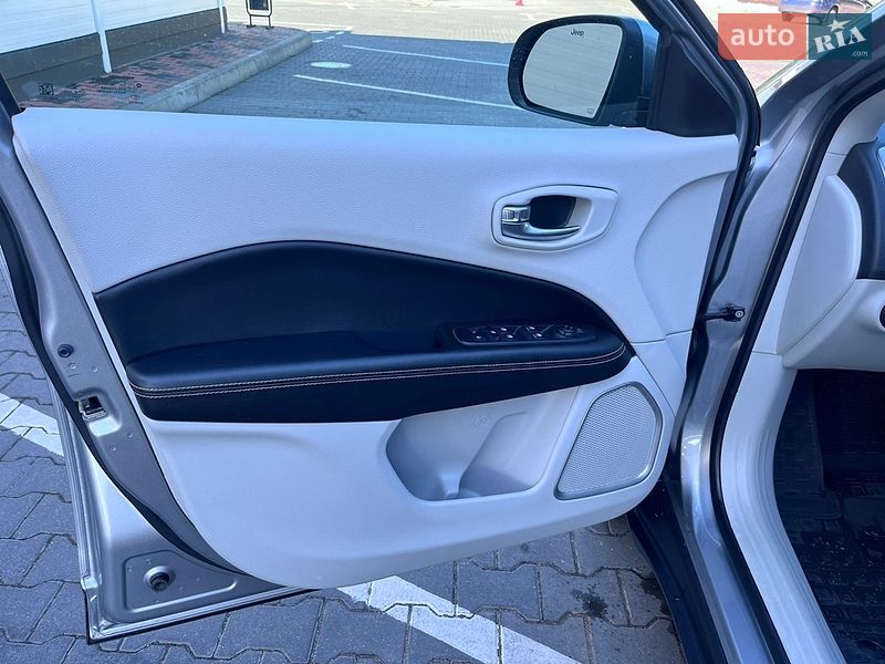 Позашляховик / Кросовер Jeep Compass 2019 в Вінниці