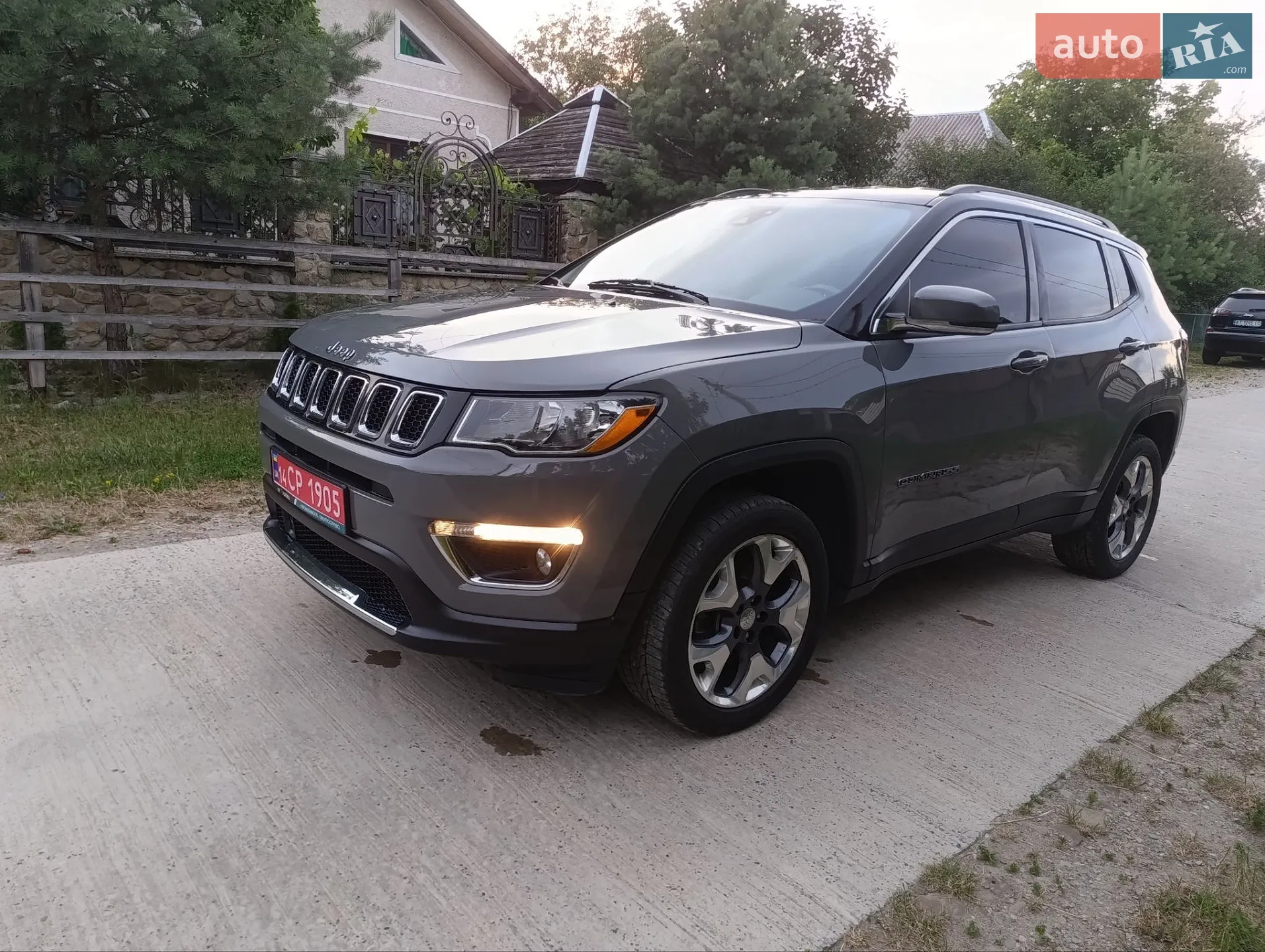 2020 Jeep Compass - мініатюра 2