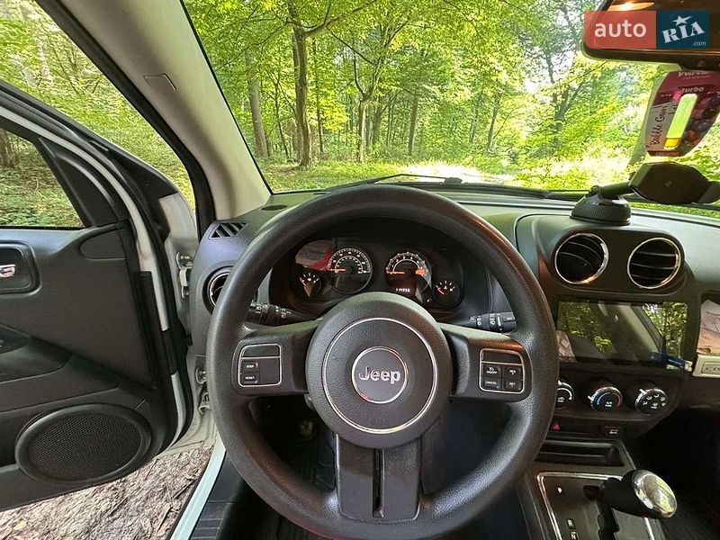 Внедорожник / Кроссовер Jeep Compass 2015 в Львове