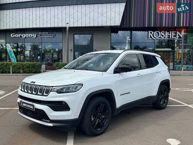 Внедорожник / Кроссовер Jeep Compass 2021 в Киеве