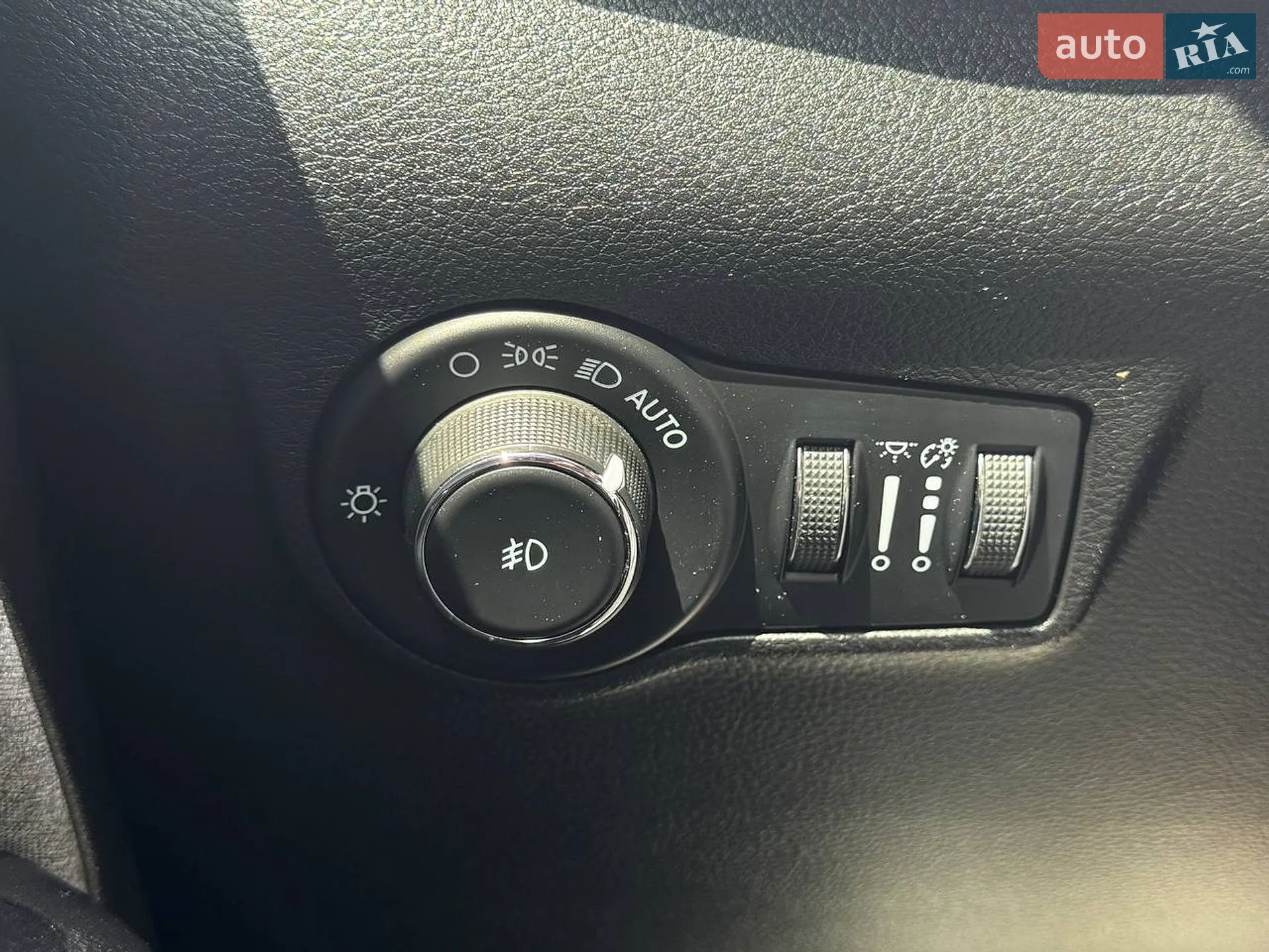 2021 Jeep Compass - мініатюра 24