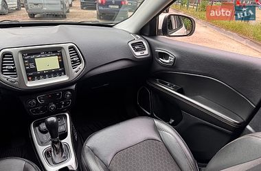 Позашляховик / Кросовер Jeep Compass 2017 в Києві