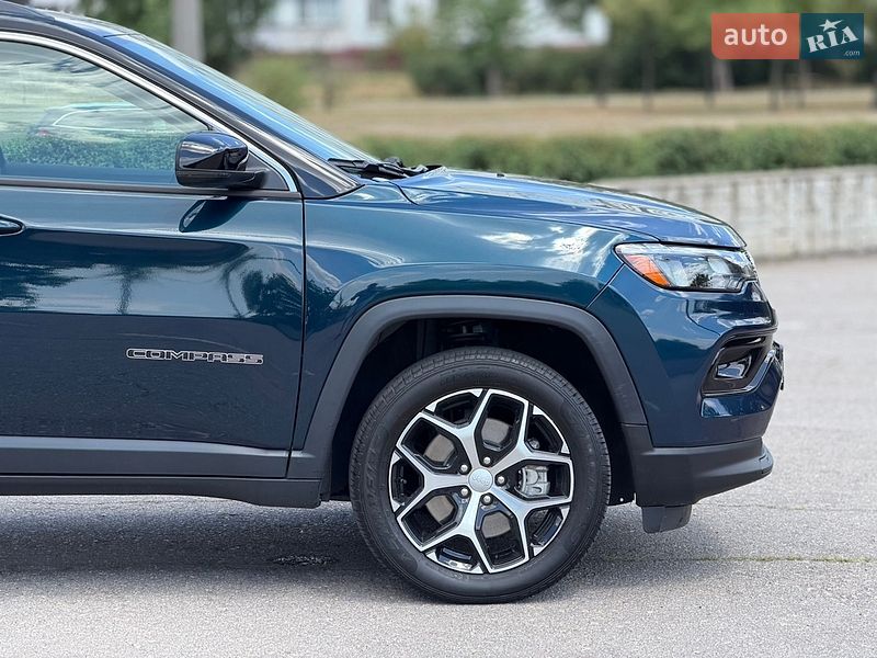 Внедорожник / Кроссовер Jeep Compass 2024 в Запорожье